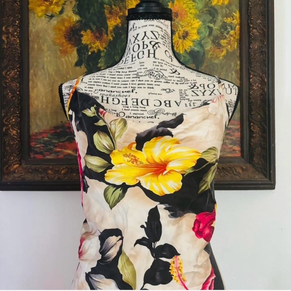 Vintage 90s Victoria’s Secret 100% Silk Floral Slip Dress - Picture 3 of 5